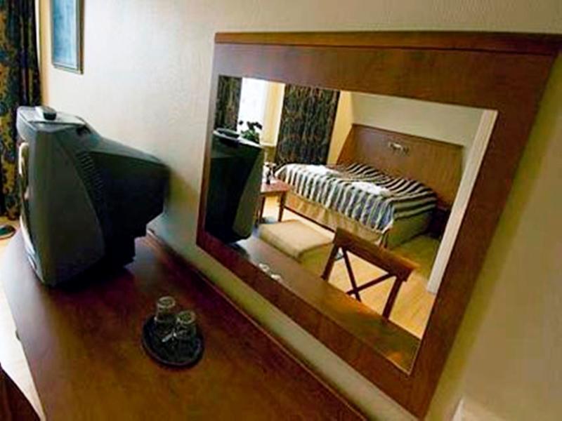 Comfort Hotel Joenkoeping Ngoại thất bức ảnh